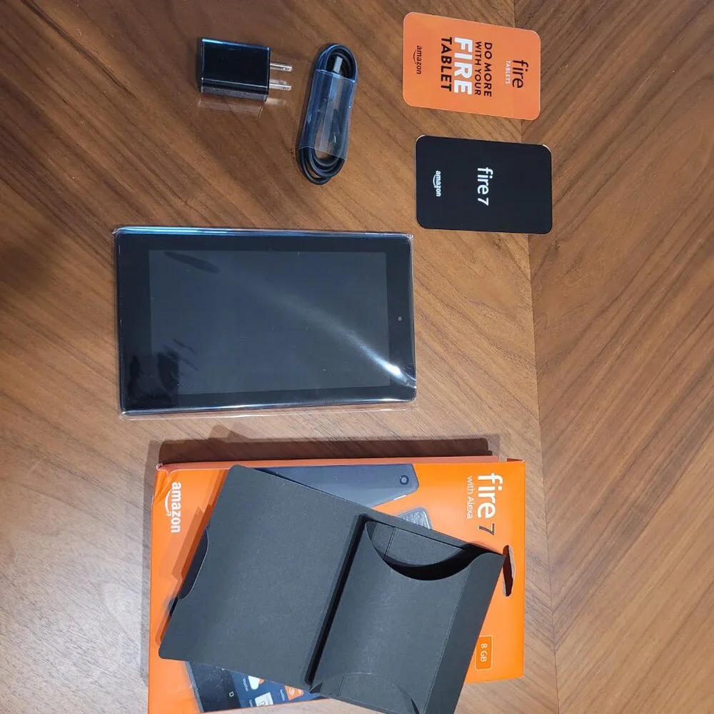 Amazon Fire 7 with Alexa - 8 GB - New!